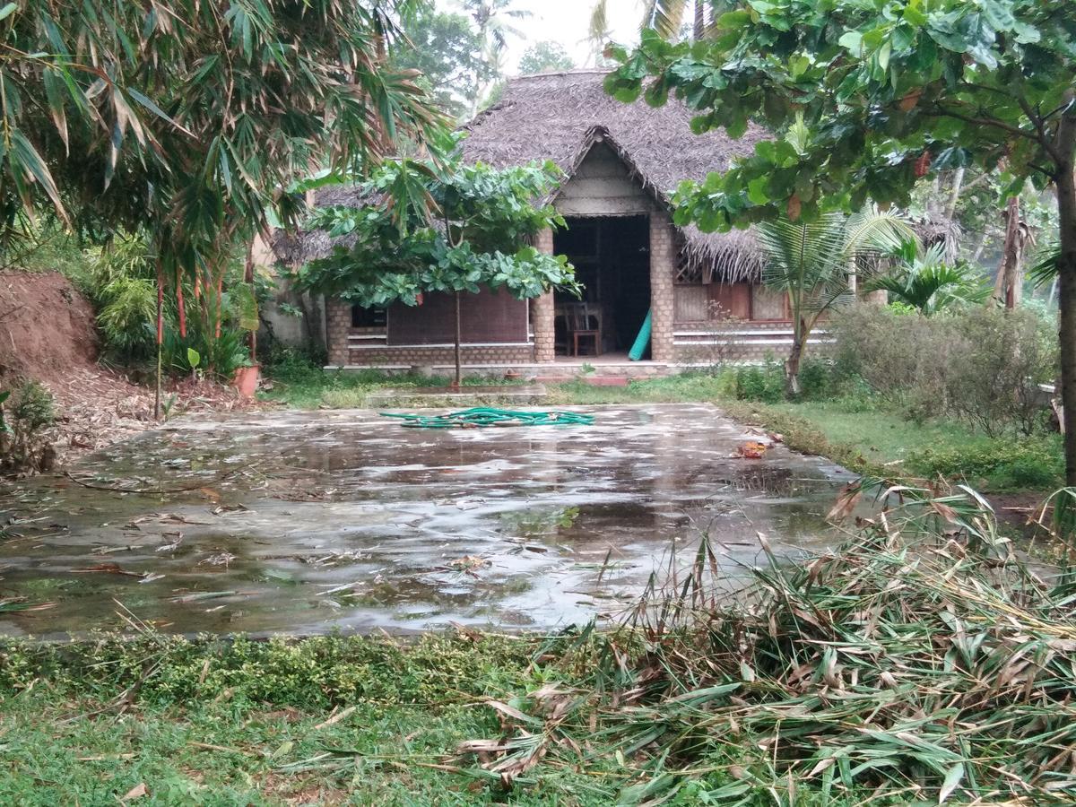 Natural Cottage Varkala Esterno foto
